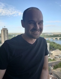 Link to: https://broadwayhealthcollective.janeapp.com/locations/broadway-health-collective/book/#/staff_member/21