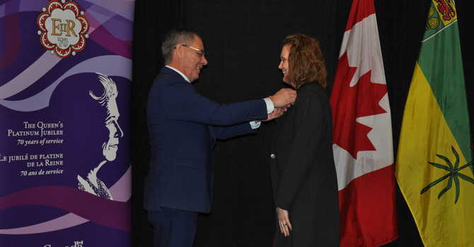 Pam Fichtner honoured with Medal image